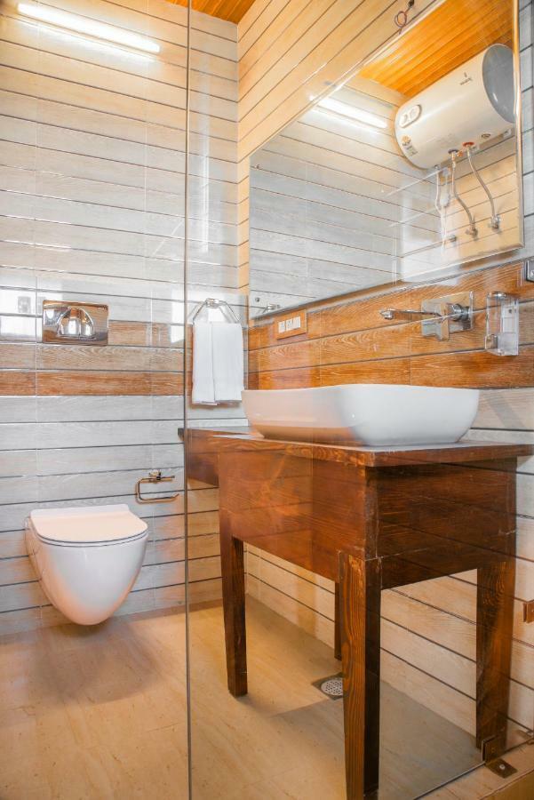 Woodays Resort Шімла Екстер'єр фото